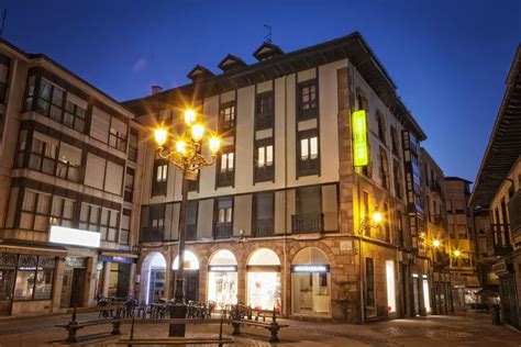 dormir en torrelavega|THE 10 BEST Hotels in Torrelavega 2024